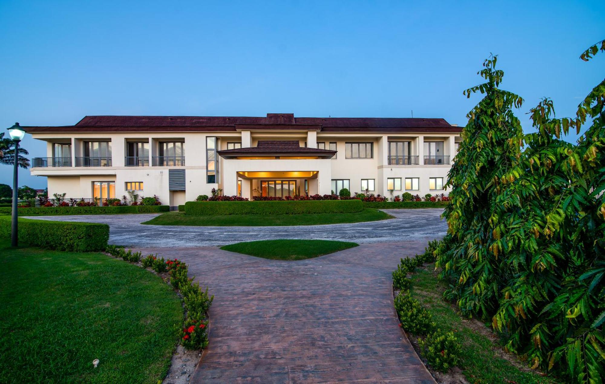 Lakowe Lakes Hotel, Golf And Country Estate By Newmark Lagos Exterior foto